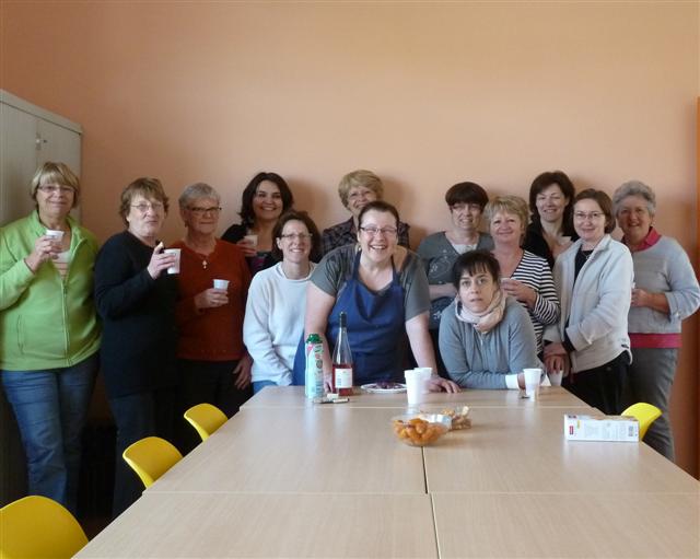 le groupe à l'apéro le dimanche 